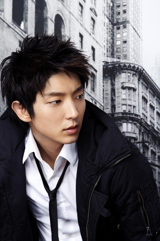 超帅韩国欧巴从李准基,姜河那,边伯贤,南柱赫,金志洙,洪宗玄,尹善宇