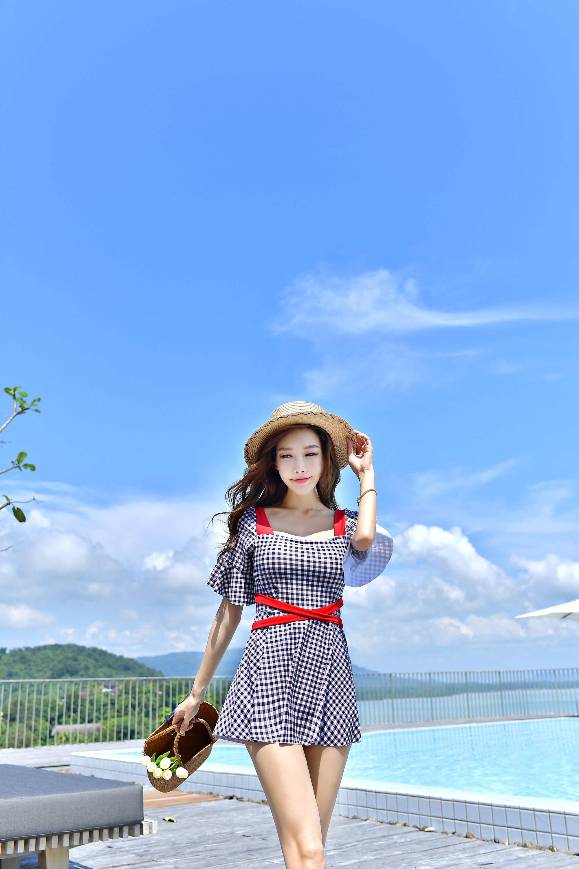 欧密雅泳装新款上市